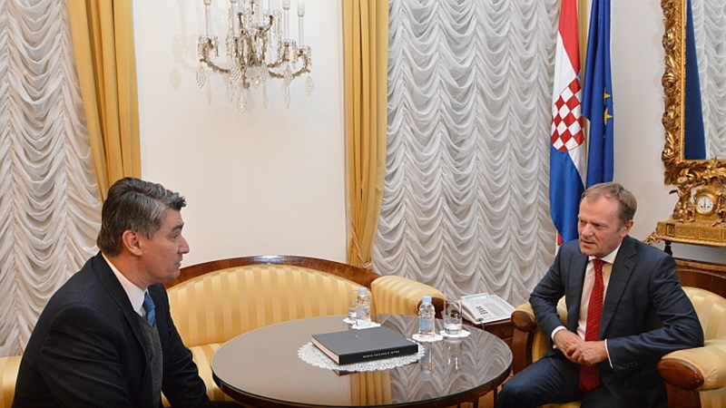 Predsjednik Vlade Milanović s predsjednikom Europskog vijeća Tuskom